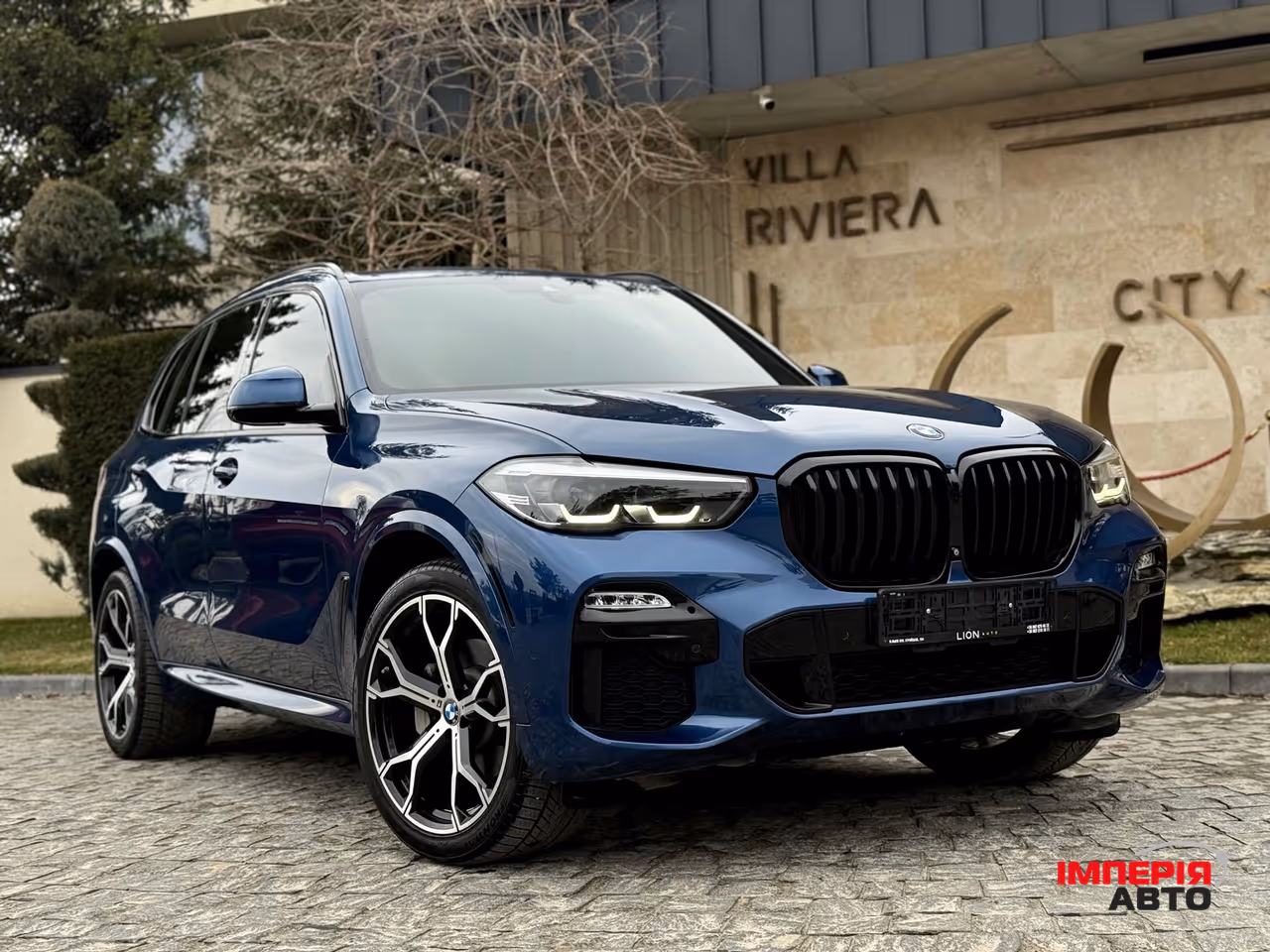 BMW X5 - фото 1
