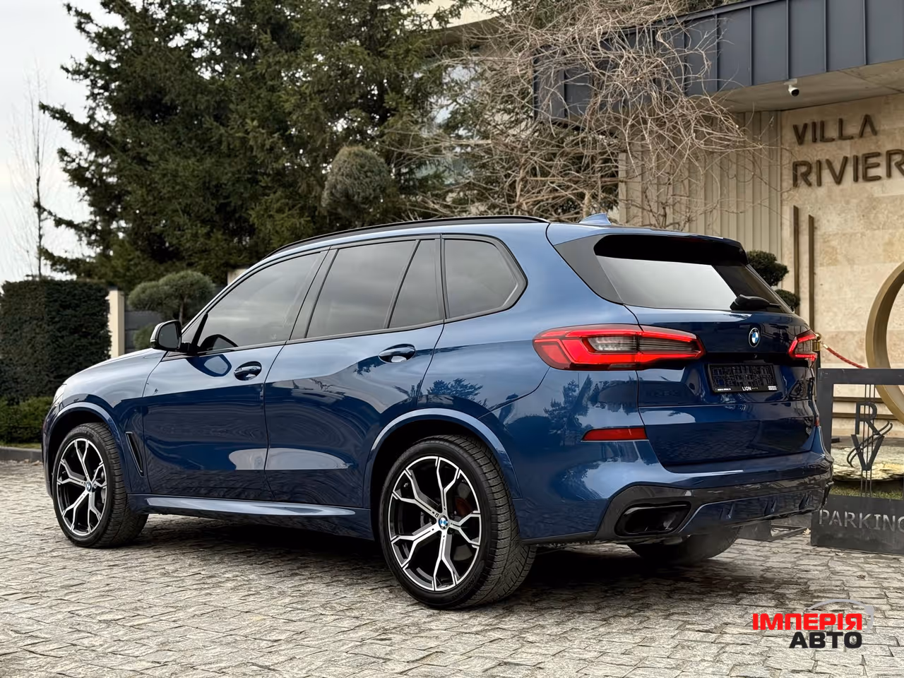 BMW X5 - фото 12