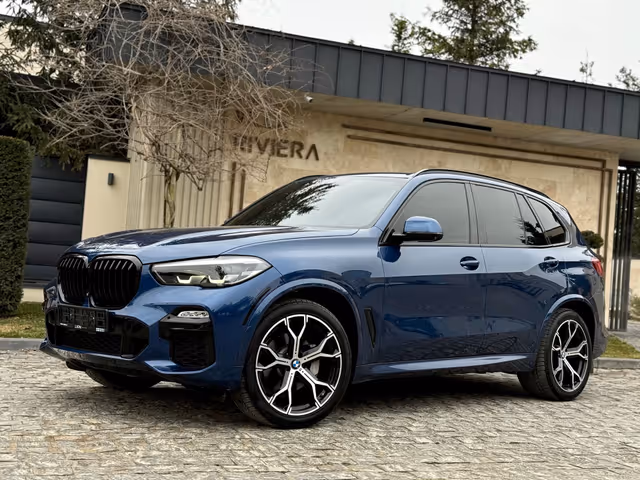 BMW X5 - фото 5