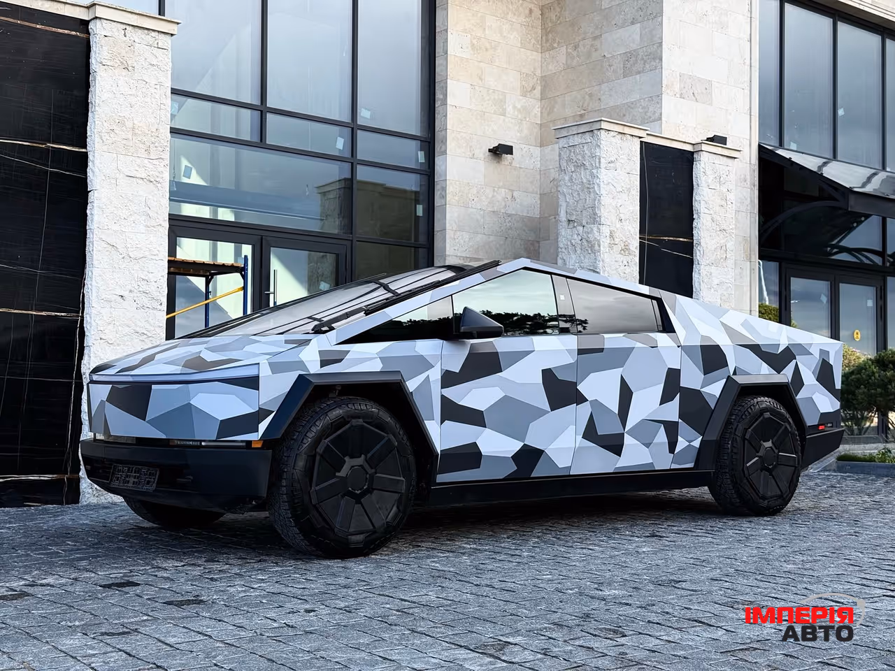 Tesla Cybertruck - фото 11