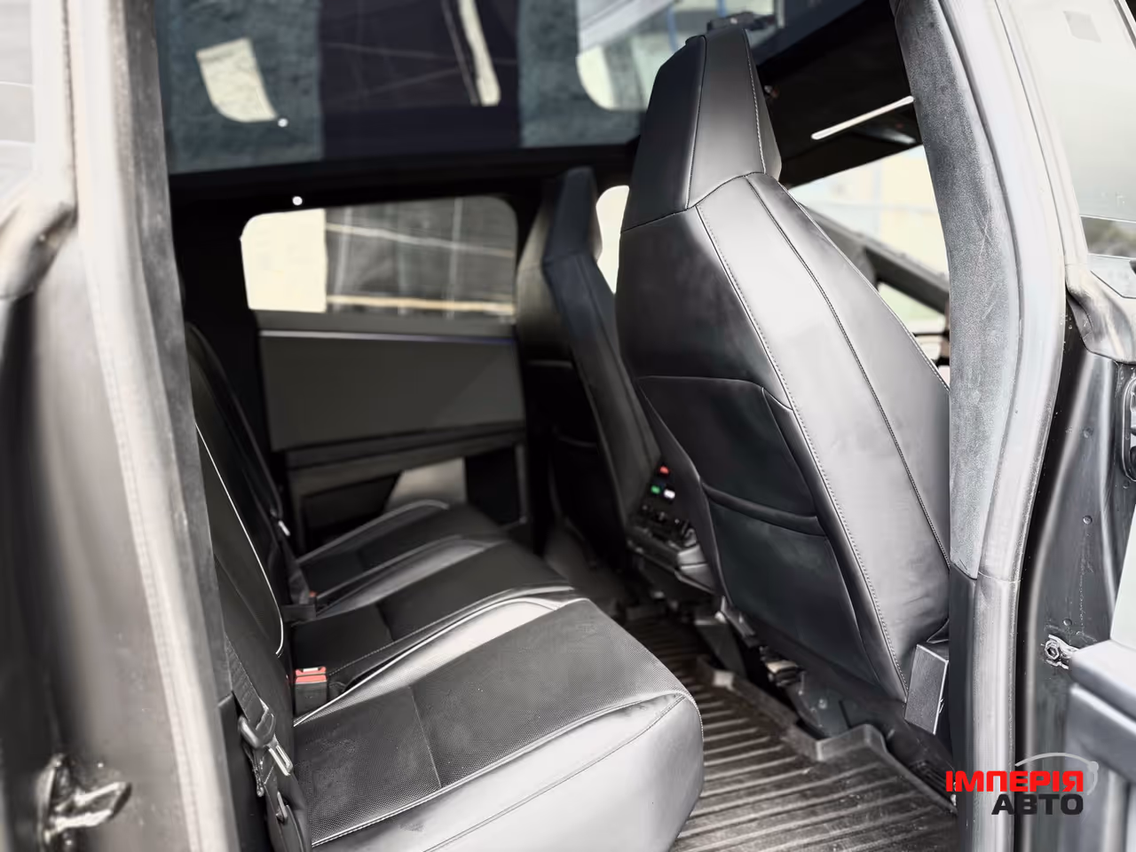 Tesla Cybertruck - фото 74