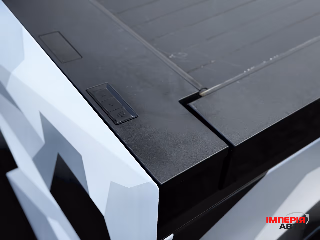 Tesla Cybertruck - фото 17