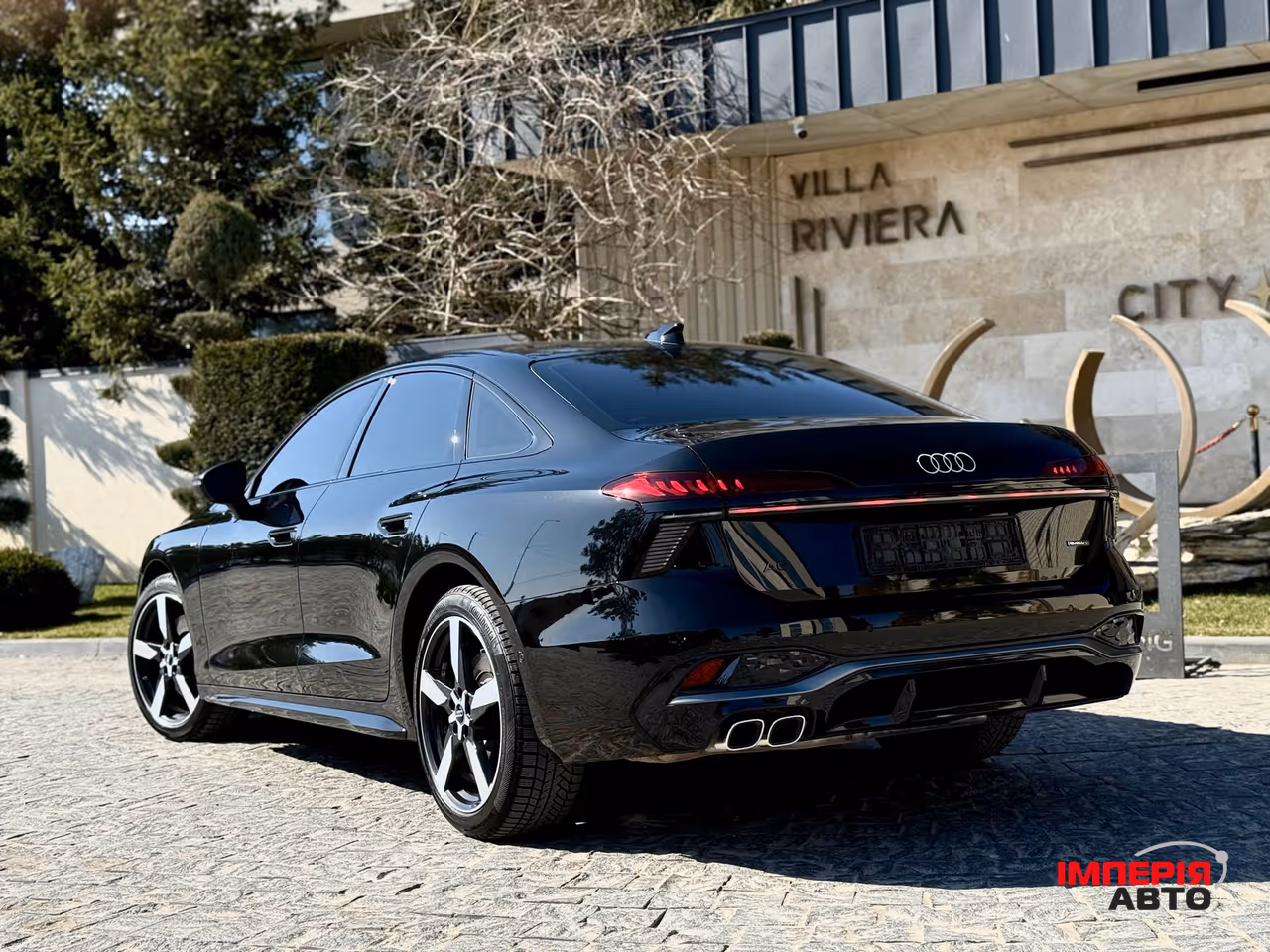 Audi A6 - фото 18