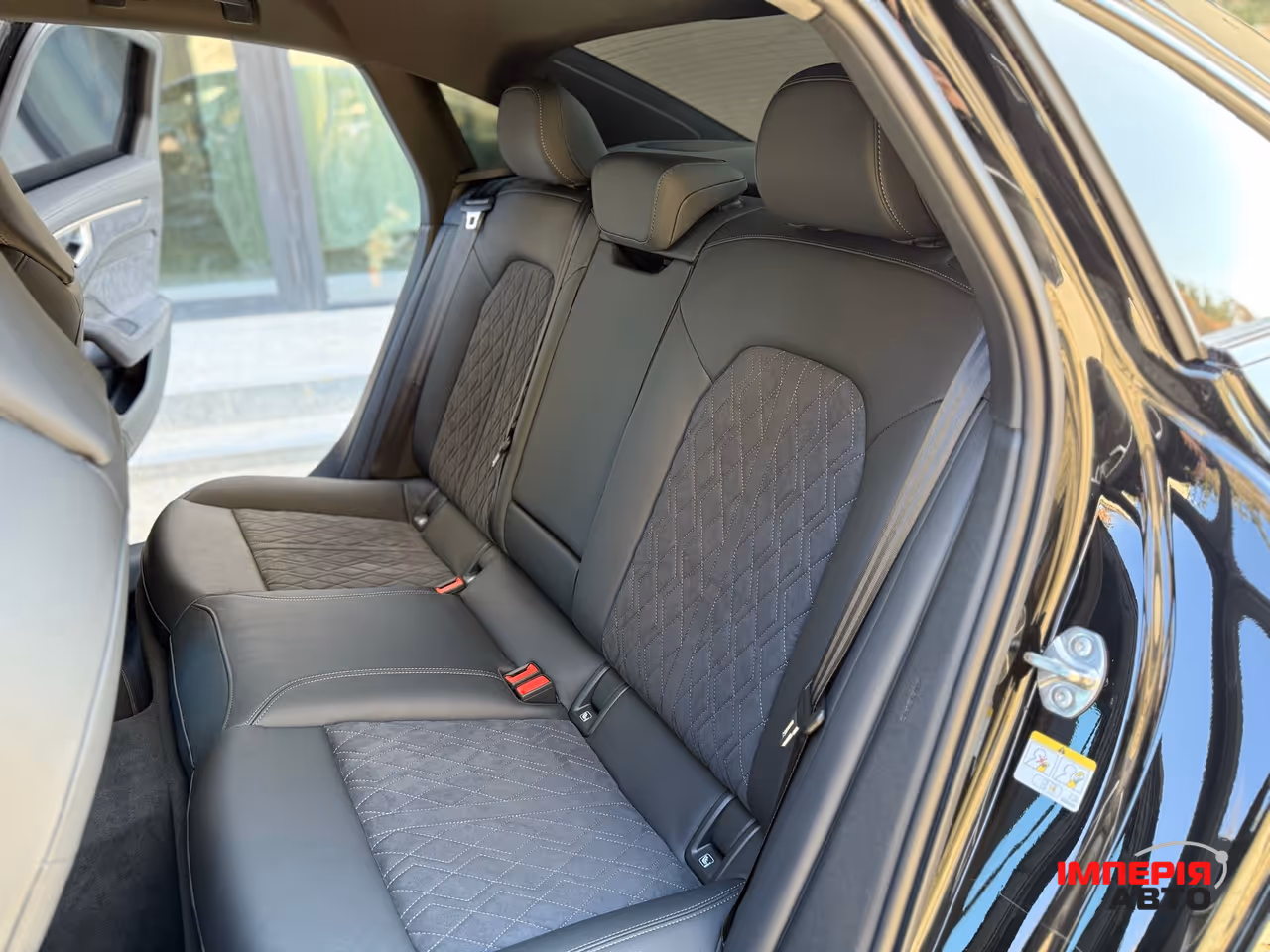 Audi A6 - фото 56