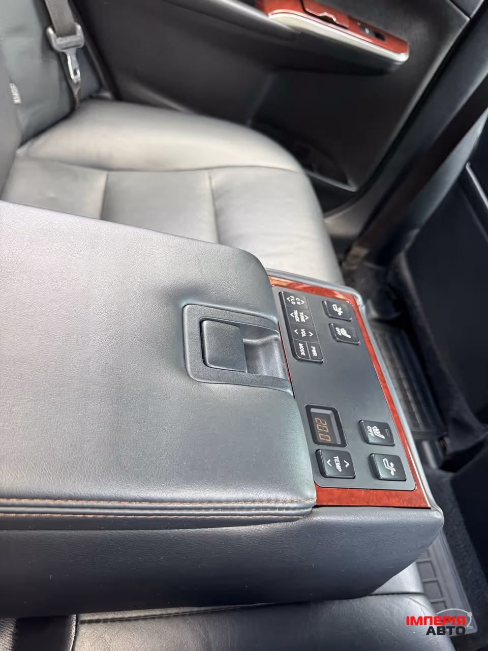 Toyota Camry - фото 30