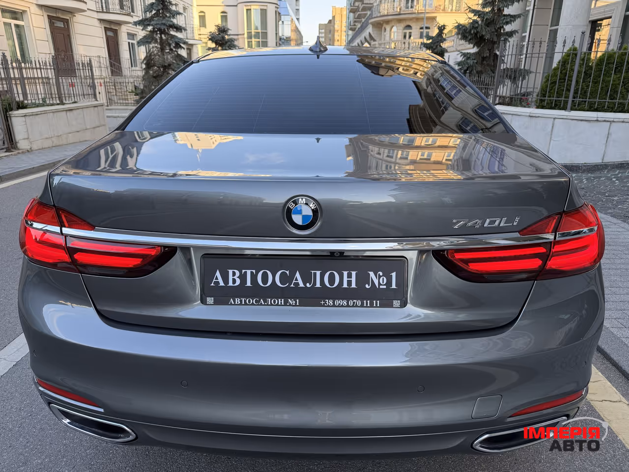BMW 7 серії - фото 8