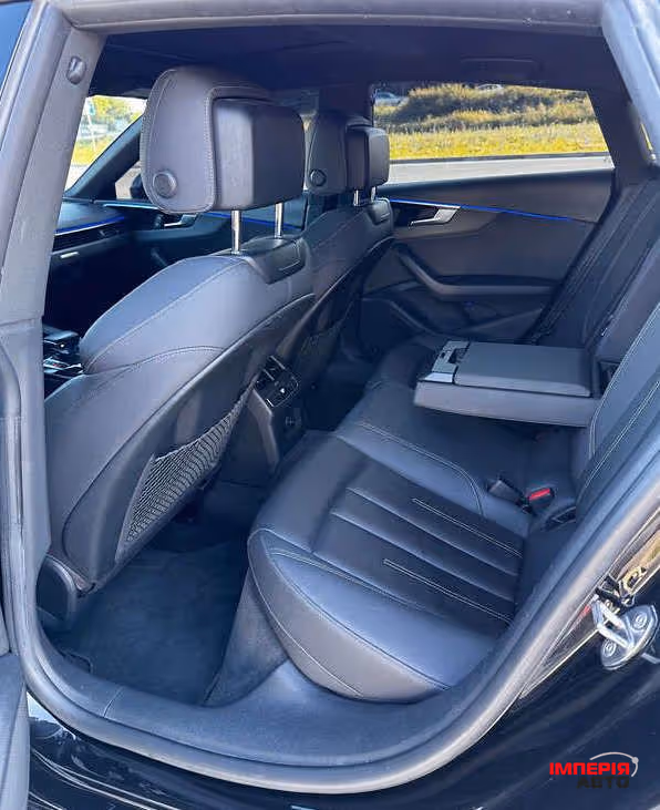 Audi A5 - фото 7
