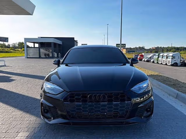 Audi A5 - фото 2