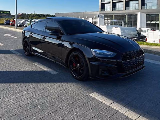 Audi A5 - фото 4