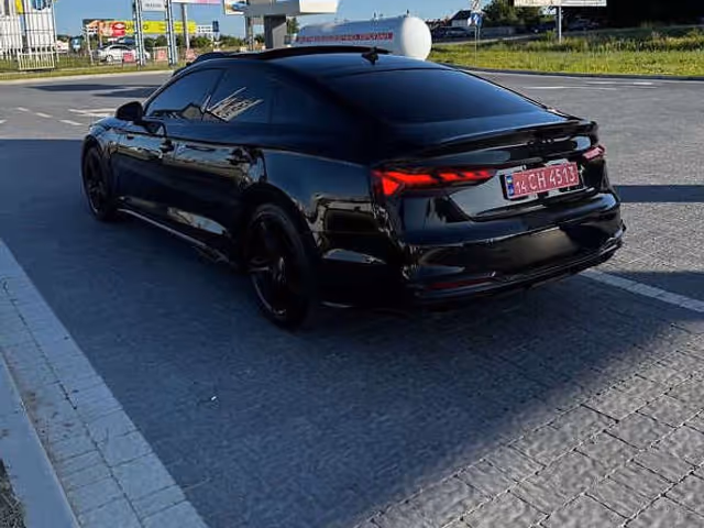 Audi A5 - фото 3