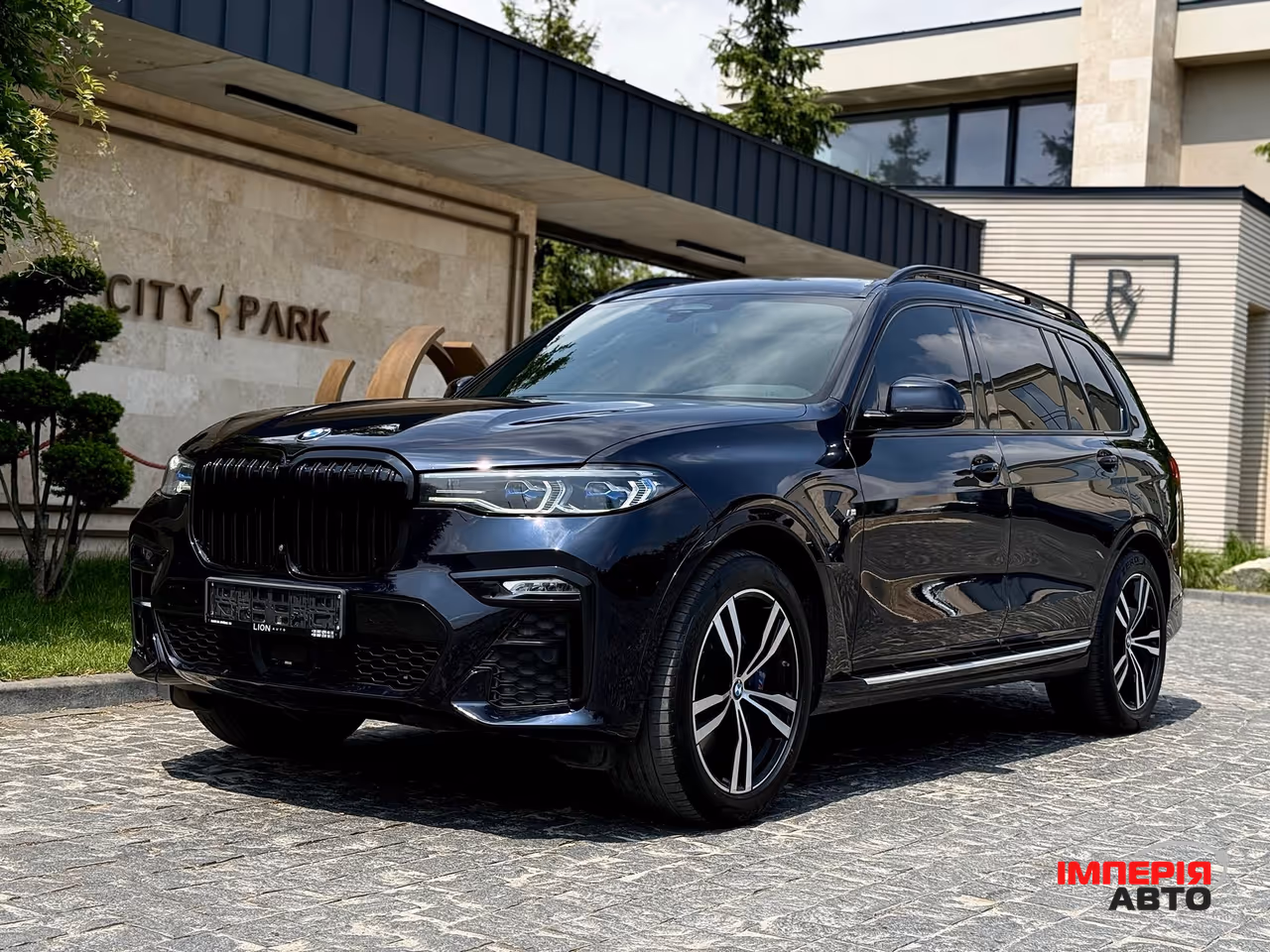 BMW X7 - фото 12