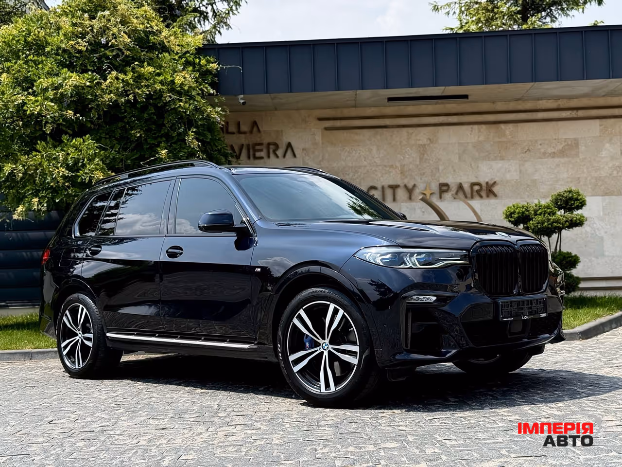 BMW X7 - фото 2