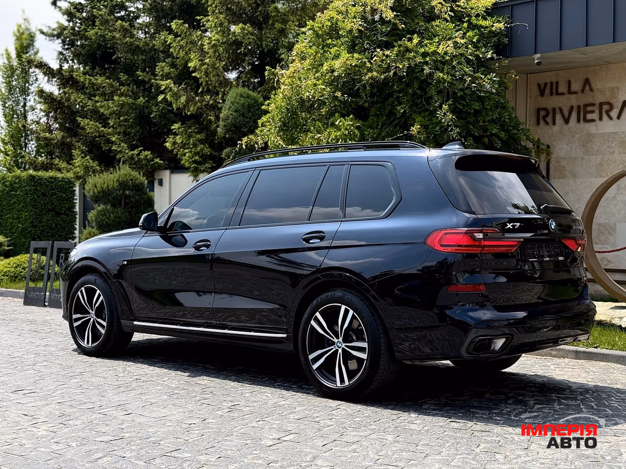 BMW X7 - фото 15