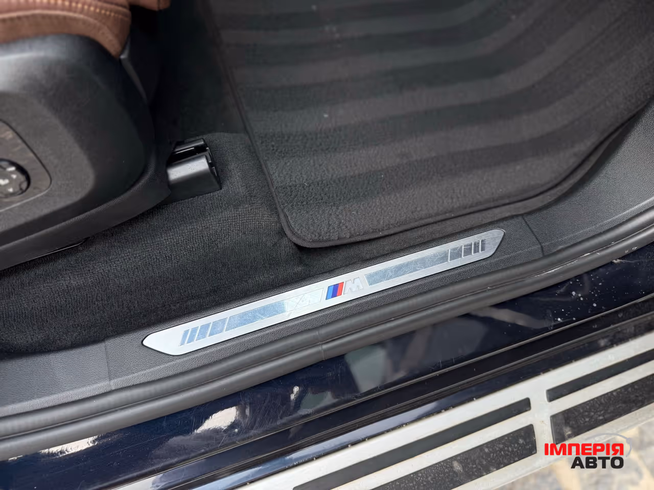 BMW X7 - фото 77