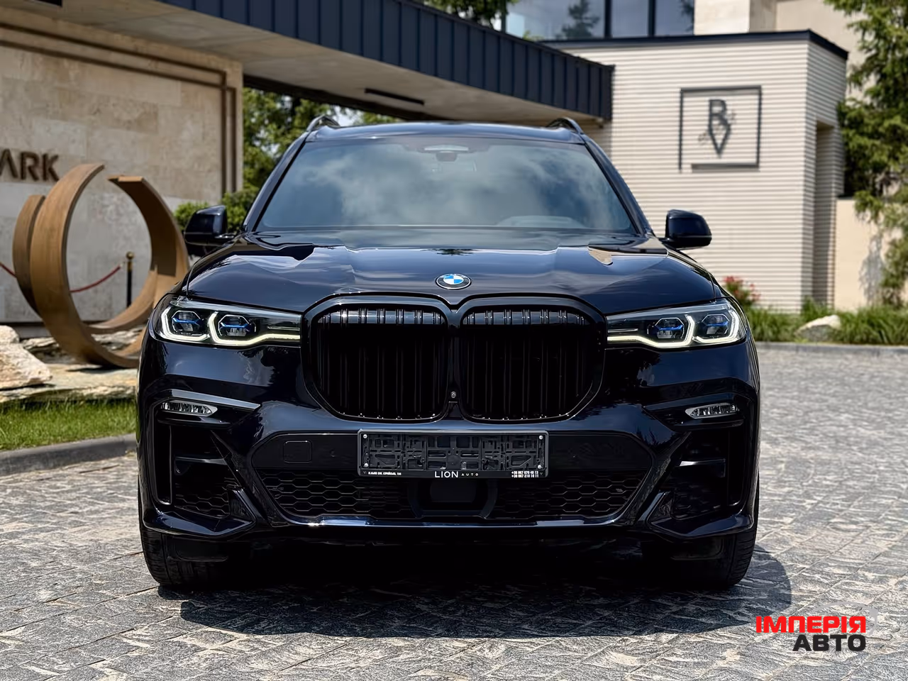 BMW X7 - фото 3