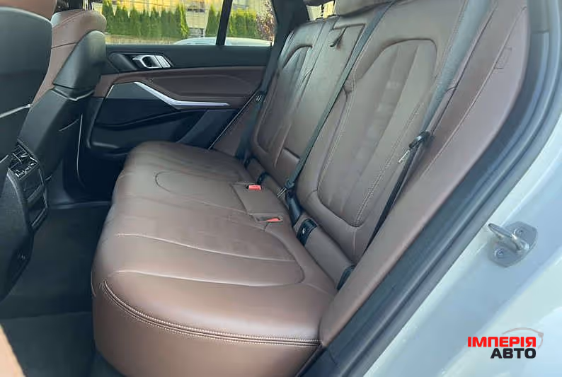 BMW X5 - фото 10