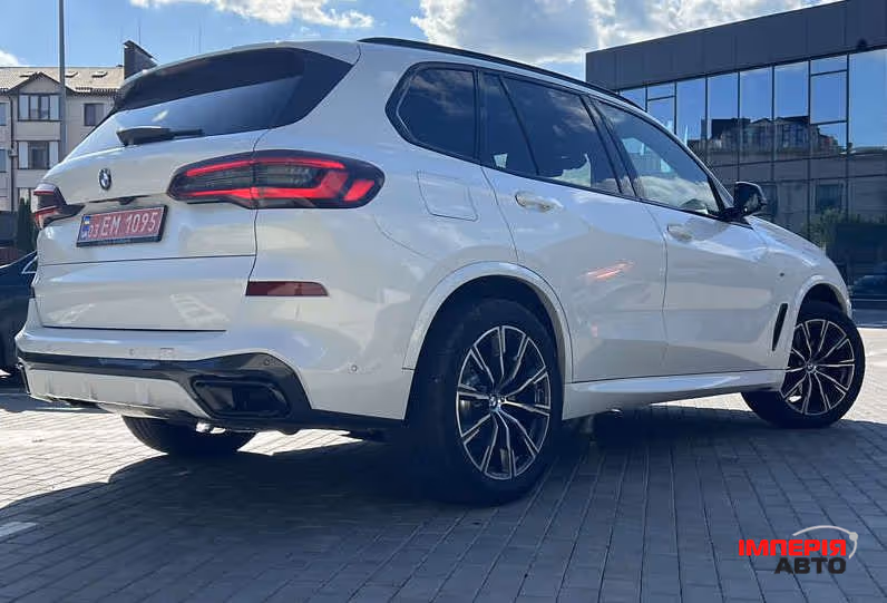 BMW X5 - фото 4