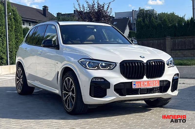 BMW X5 - фото 1