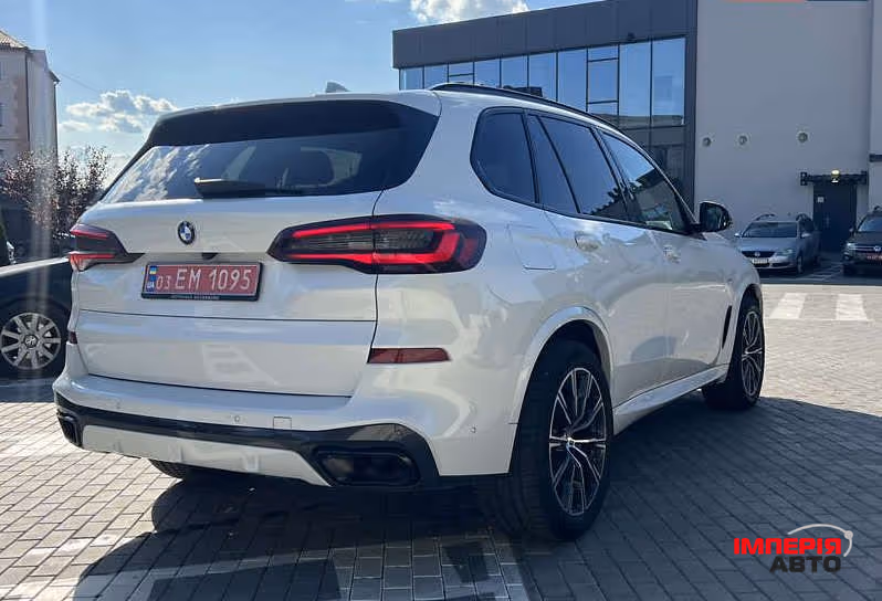 BMW X5 - фото 5
