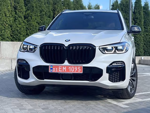 BMW X5 - фото 3
