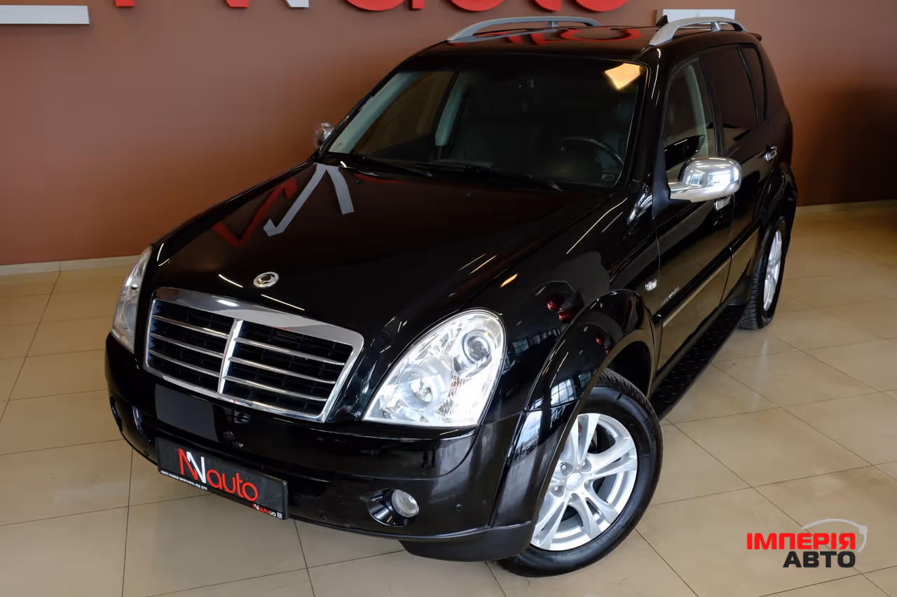 SsangYong Rexton - фото 2