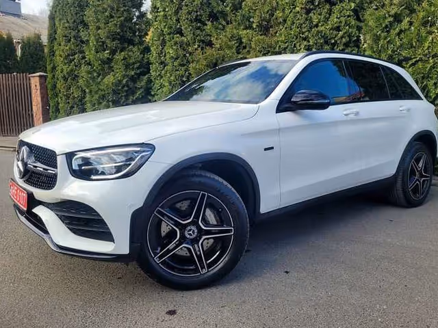 Mercedes-Benz GLC - фото 3