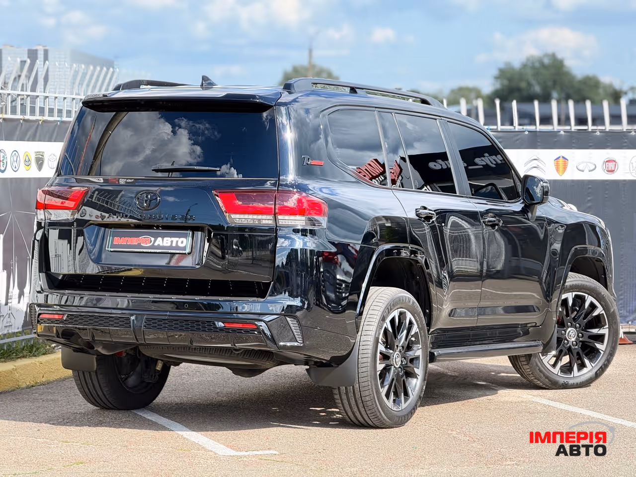 Toyota Land Cruiser - фото 9