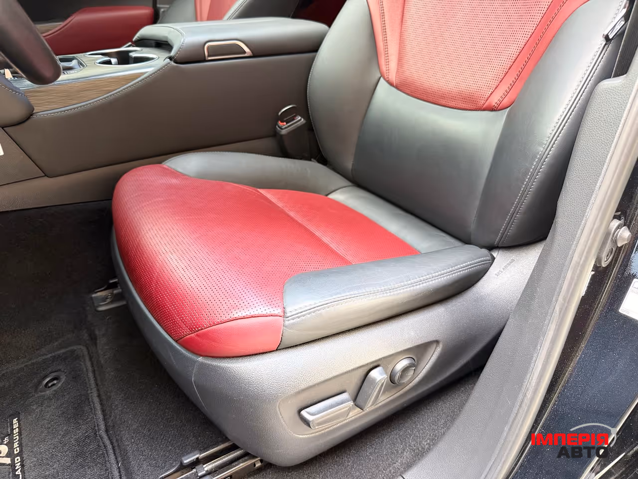 Toyota Land Cruiser - фото 26