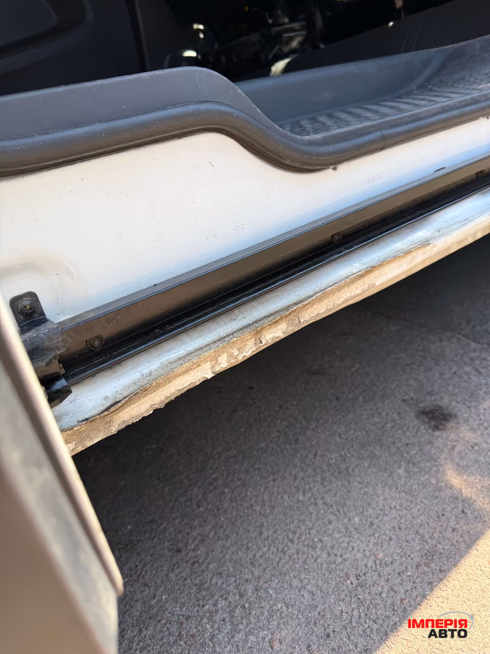 Opel Vivaro - фото 25