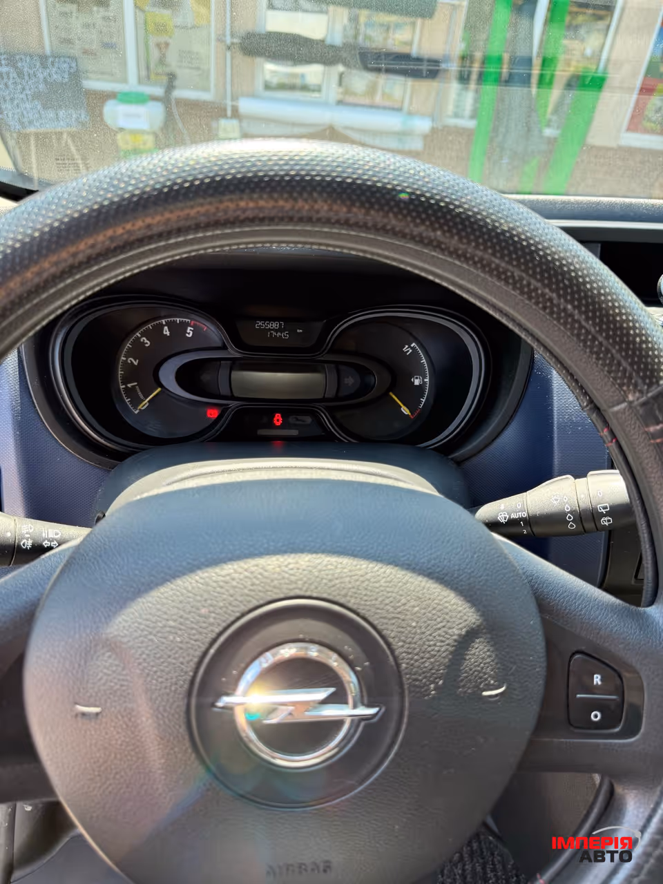 Opel Vivaro - фото 13