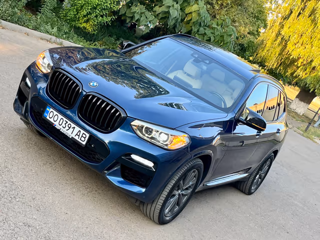 BMW X3 - фото 2