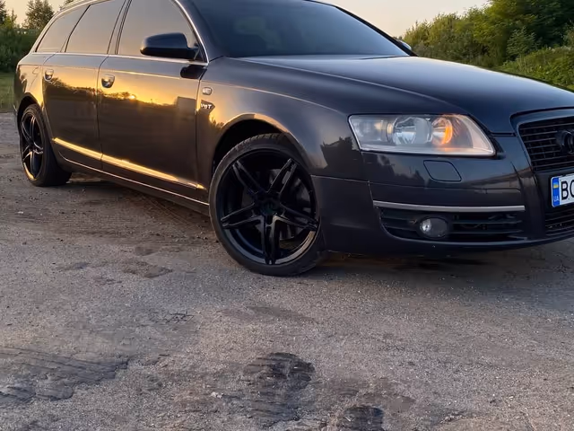 Audi A6 - фото 1