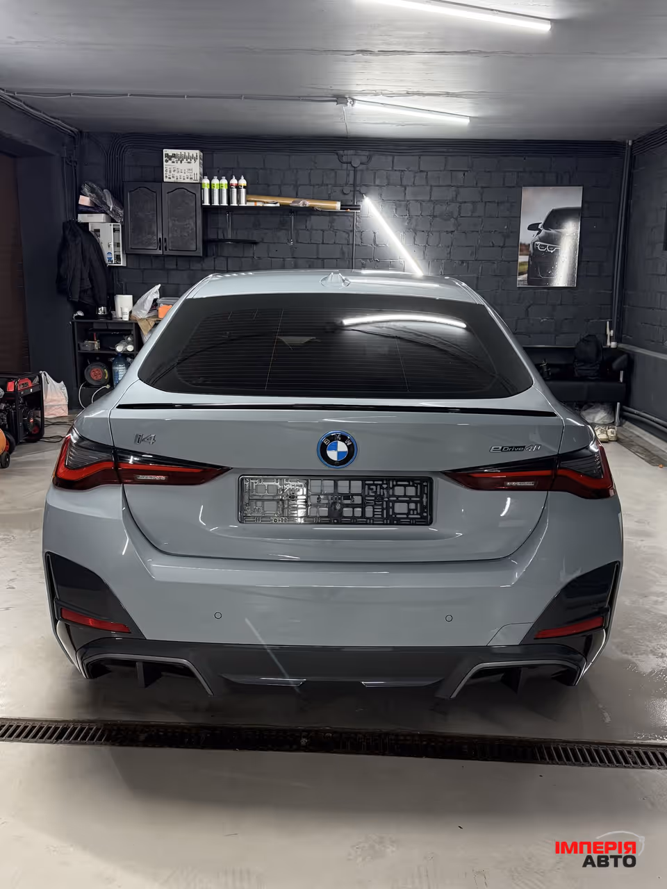 BMW i4 - фото 3