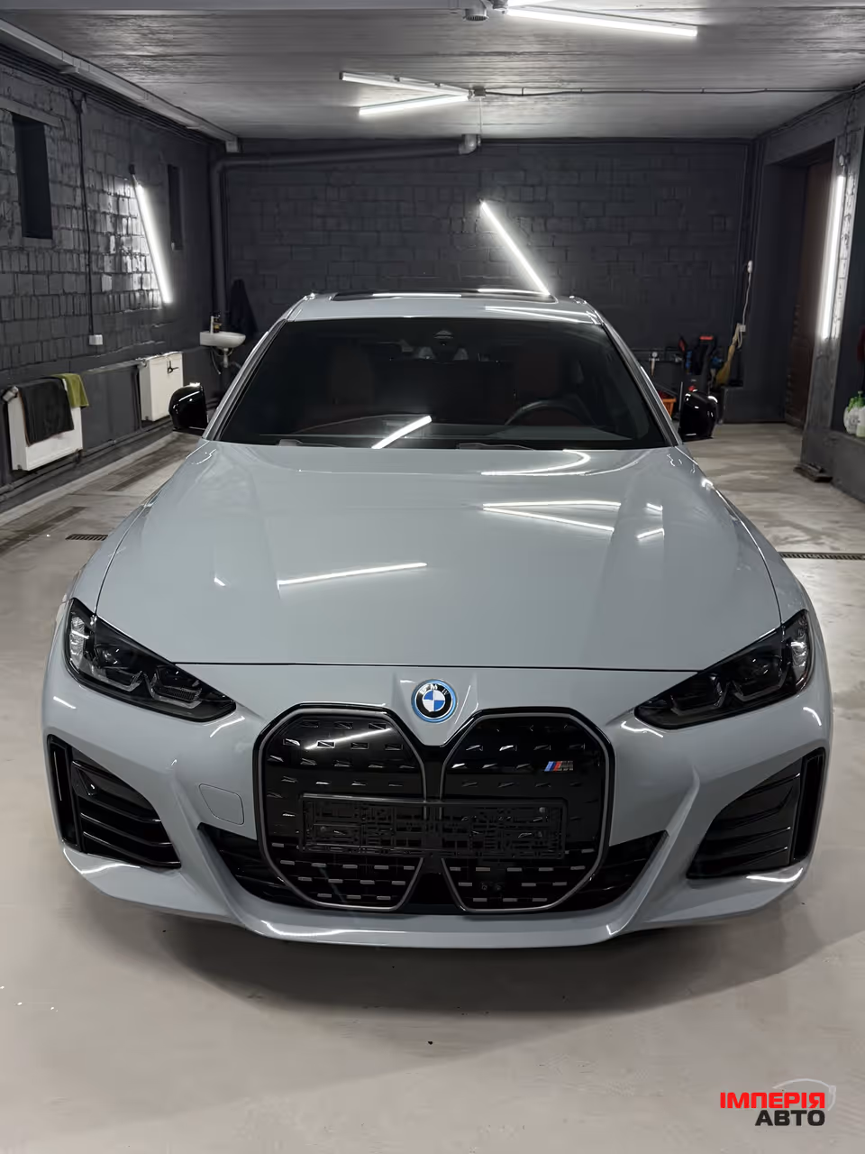 BMW i4 - фото 4