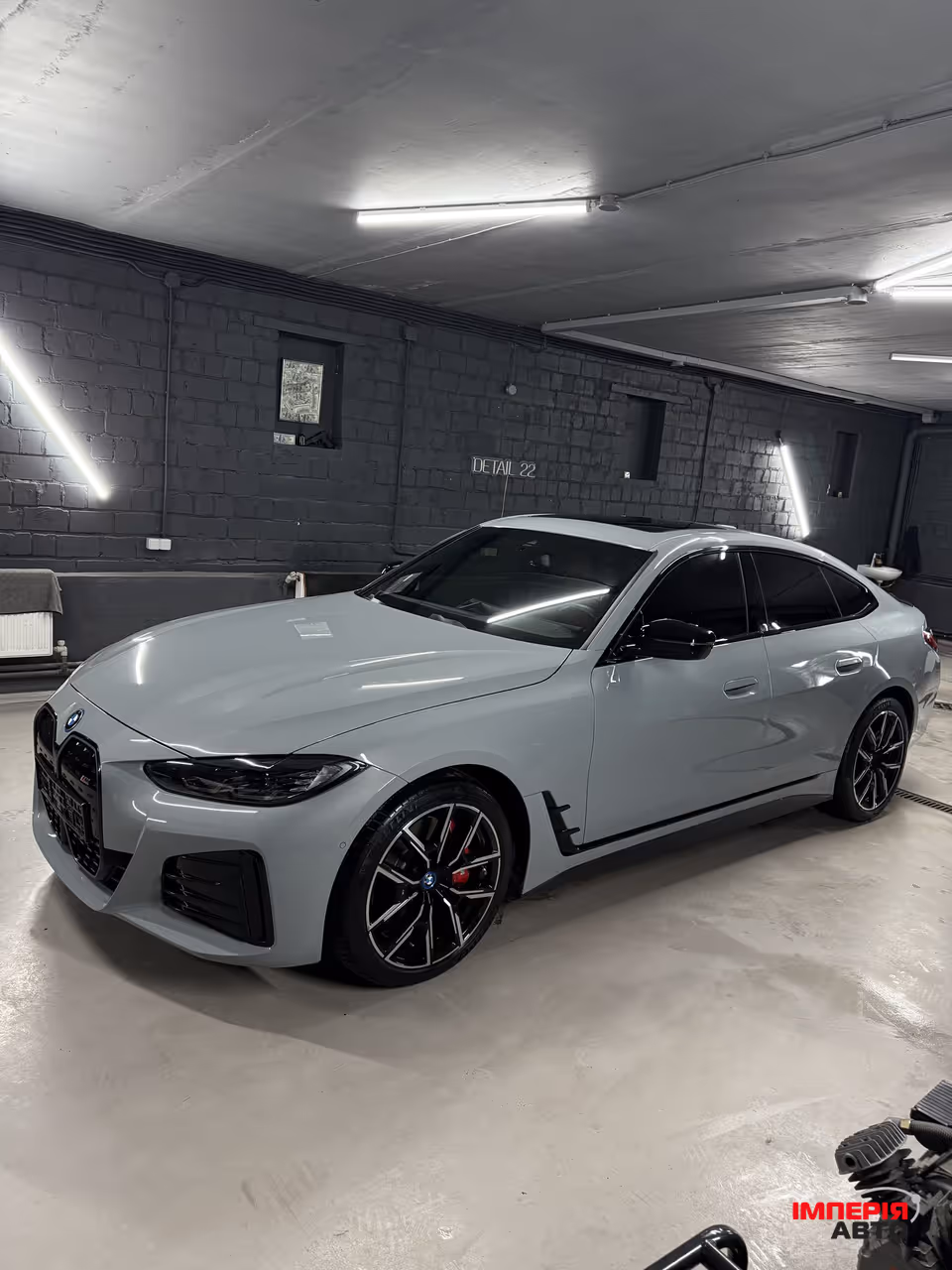 BMW i4 - фото 7