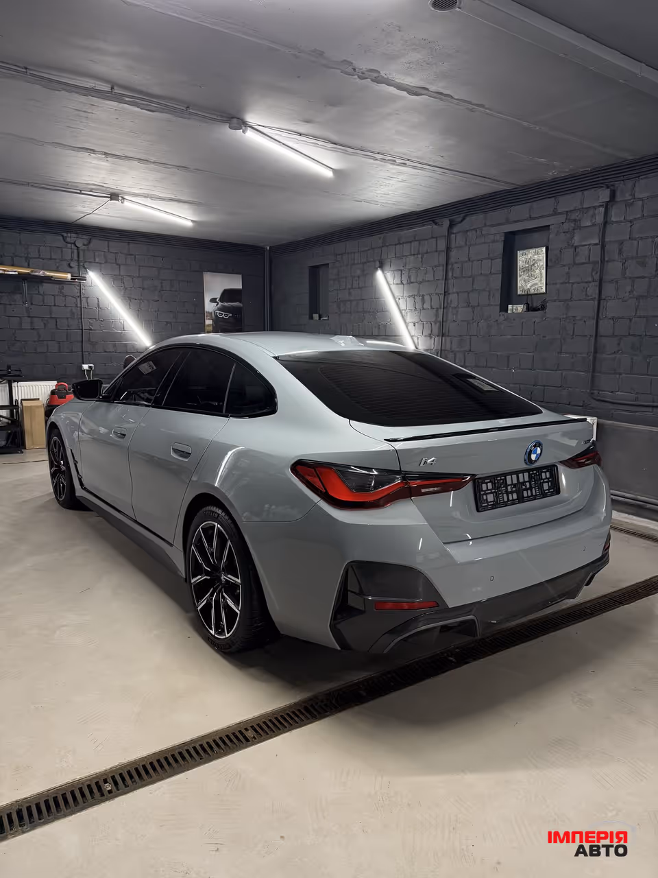 BMW i4 - фото 6