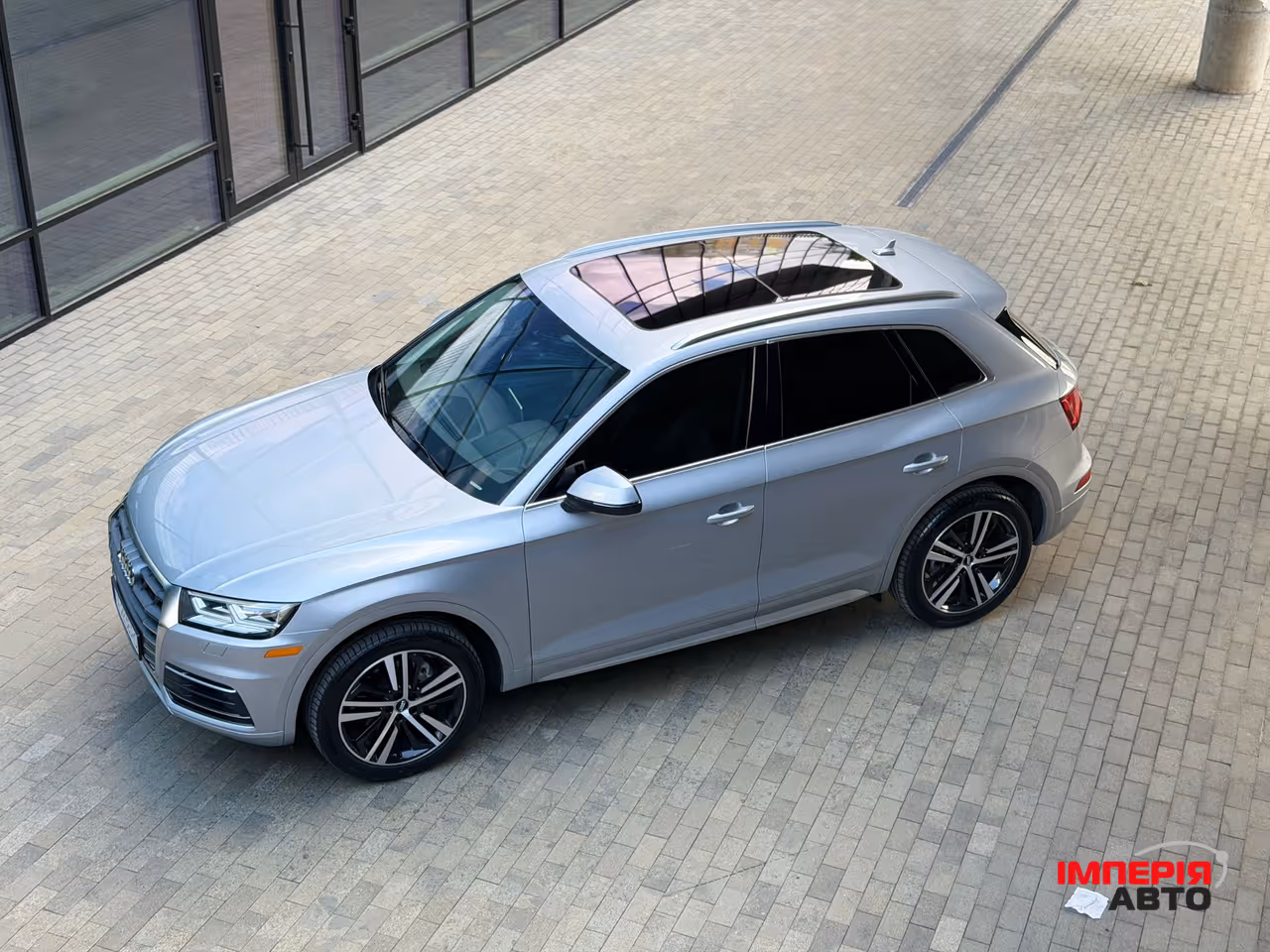 Audi Q5 - фото 1