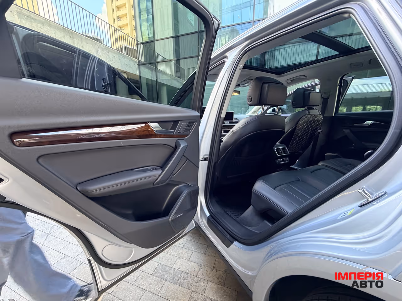 Audi Q5 - фото 18