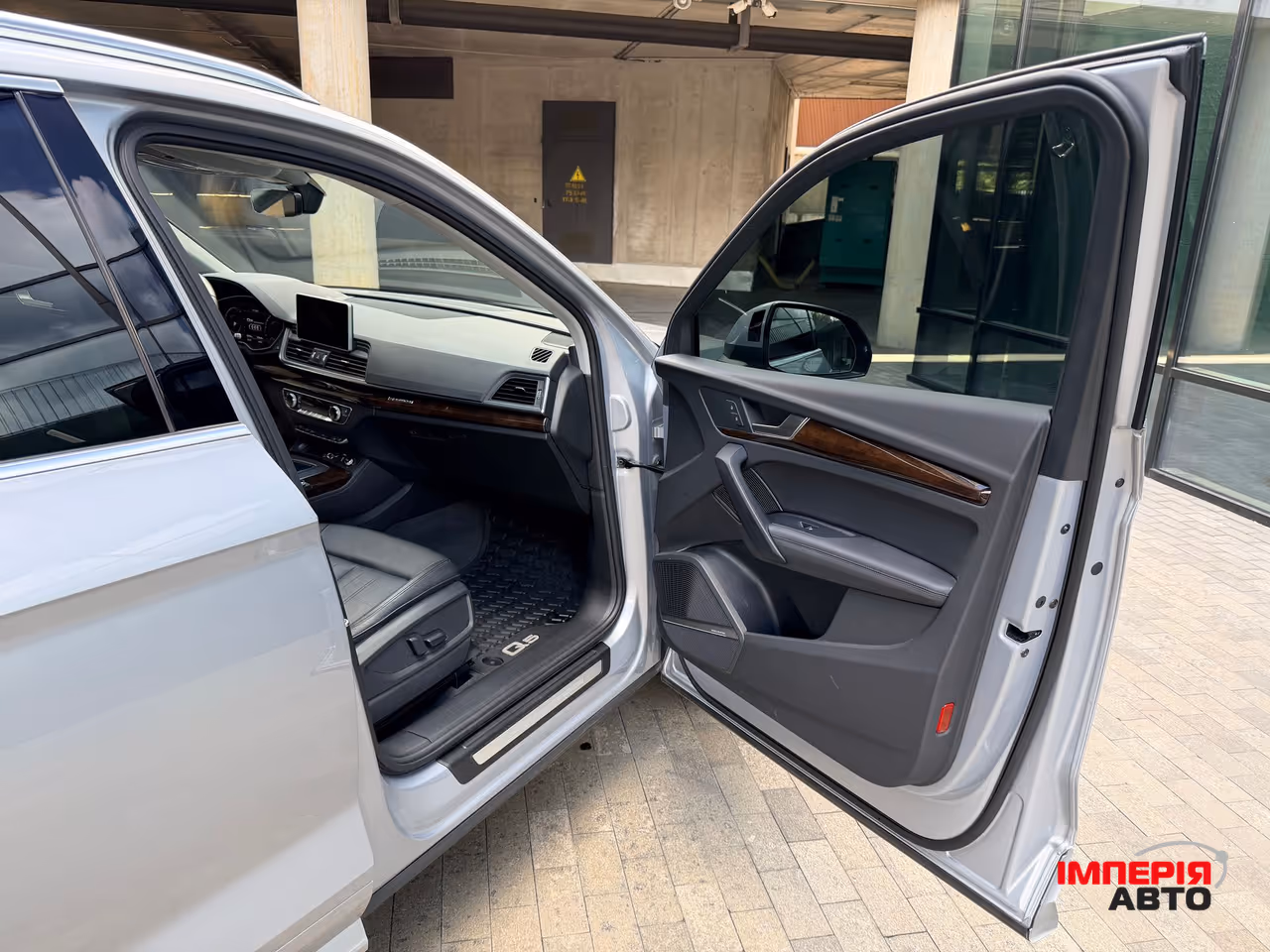 Audi Q5 - фото 14