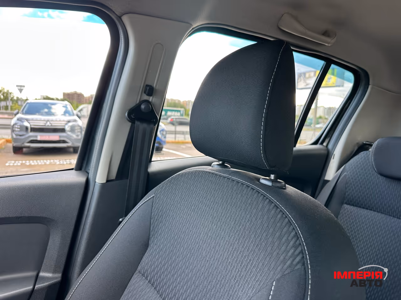 Renault Sandero - фото 25