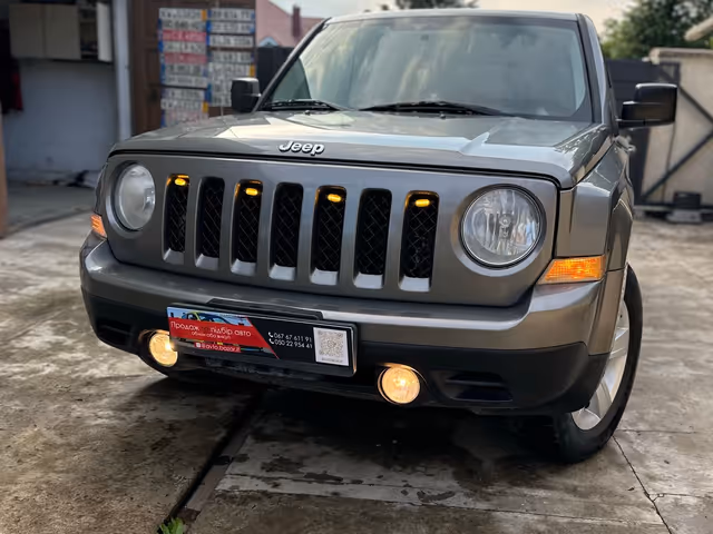 Jeep Patriot - фото 1