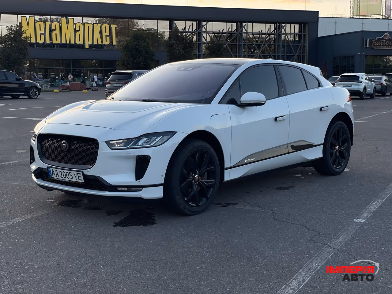 Jaguar I-Pace - фото 1