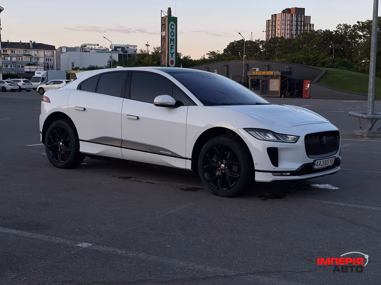 Jaguar I-Pace - фото 3