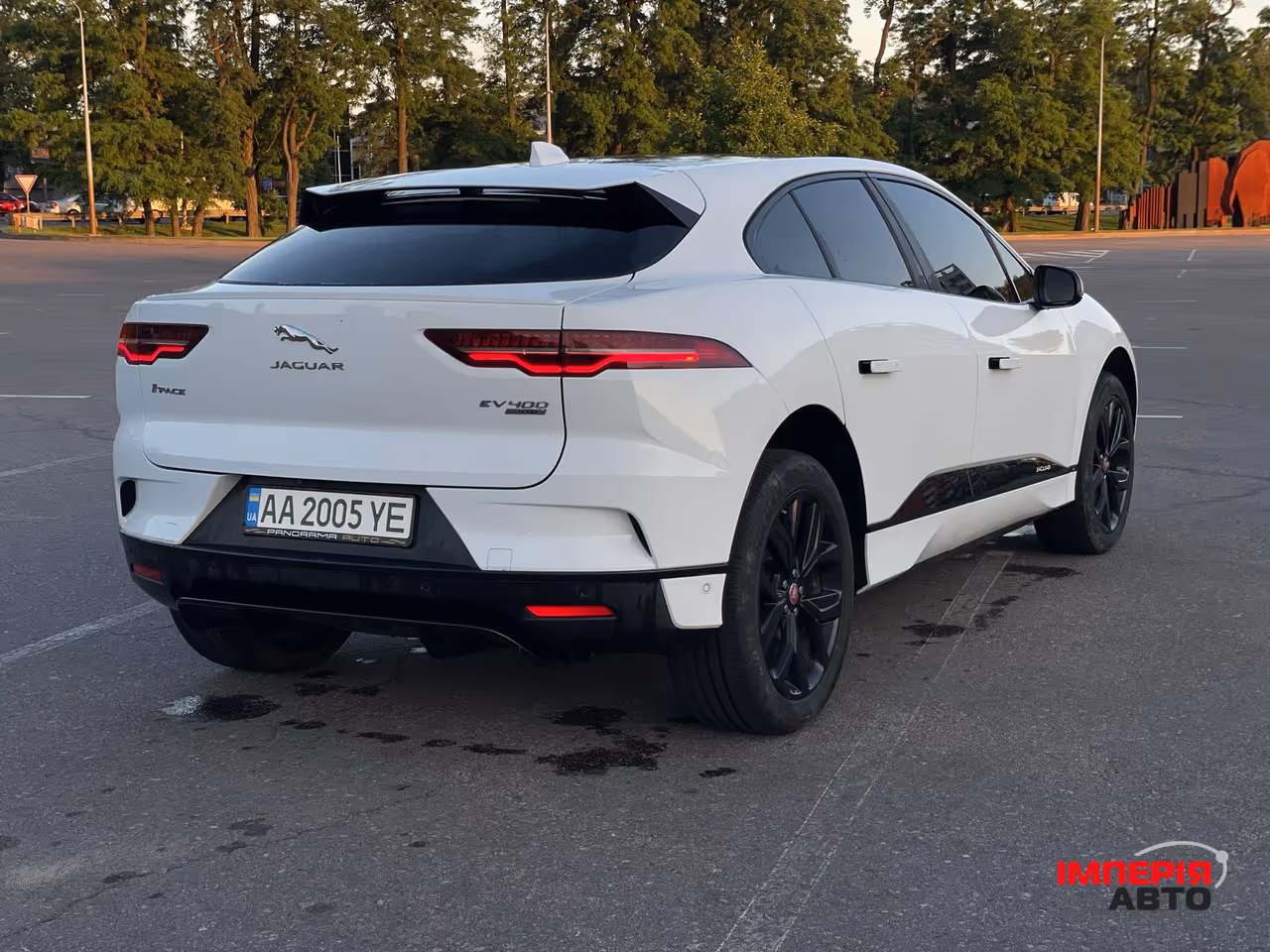 Jaguar I-Pace - фото 5