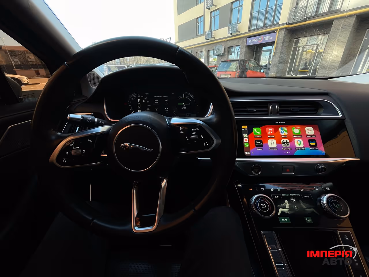 Jaguar I-Pace - фото 14