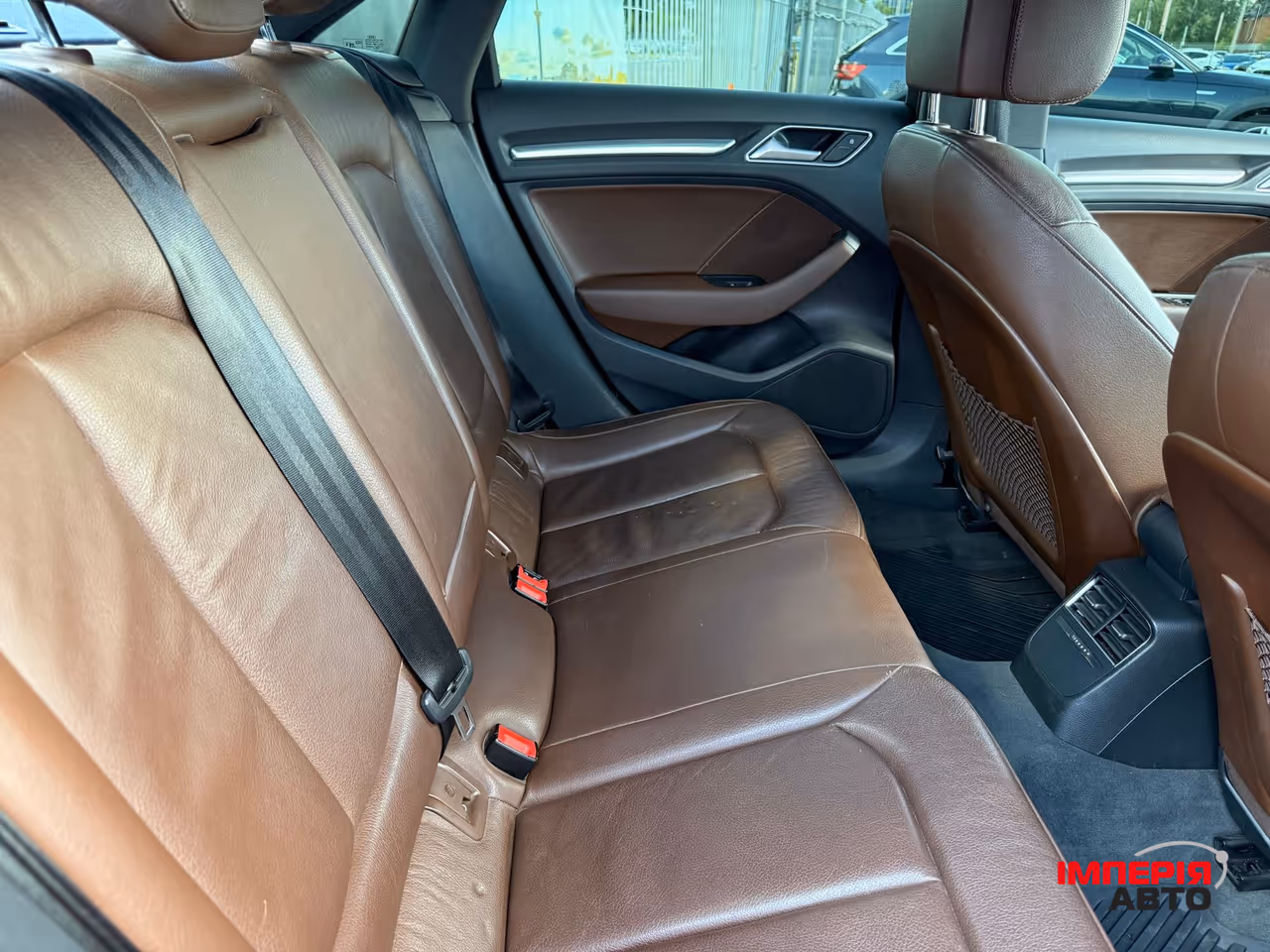 Audi A3 - фото 11