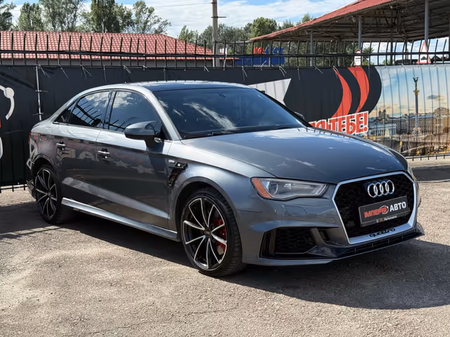 Audi A3 - фото 2