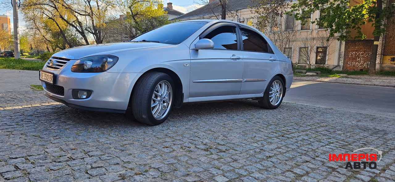 Kia Cerato - фото 17