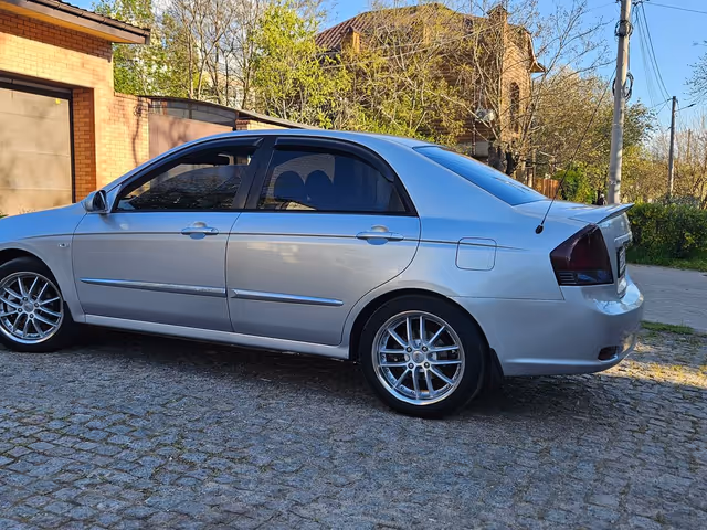 Kia Cerato - фото 5