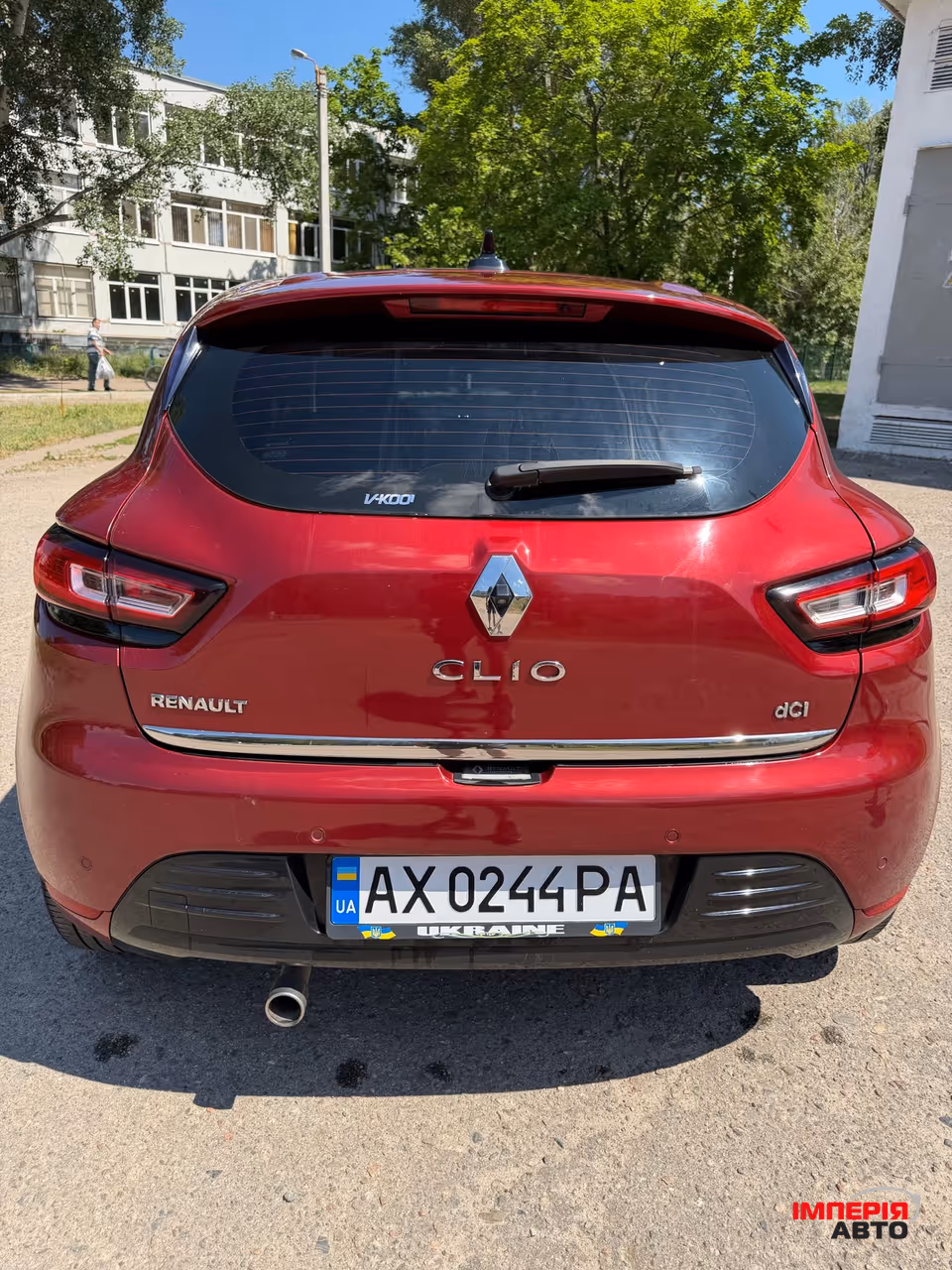 Renault Clio - фото 1